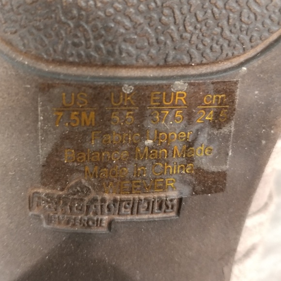 Fergalious booties - Picture 2 of 3